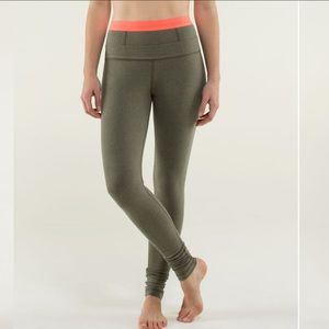 Lululemon Live Natural Legging Yoga Pant Green/Pink size 6